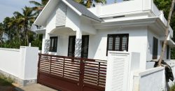 House for sale in eranholi west