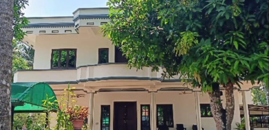 1800 SQFT House in 27 Cent in North Paravoor Ernakulam